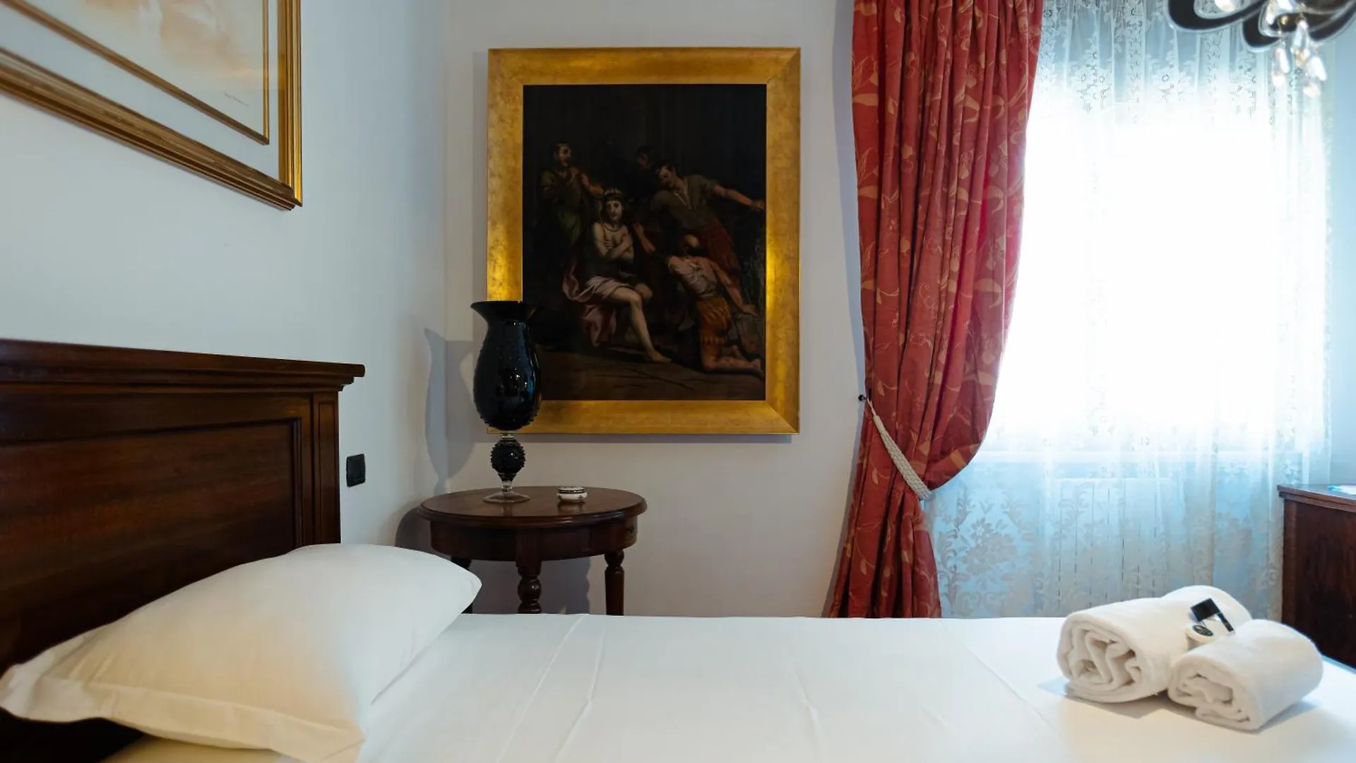 Residenza Giotto - Royal Welcome Apartment Verona